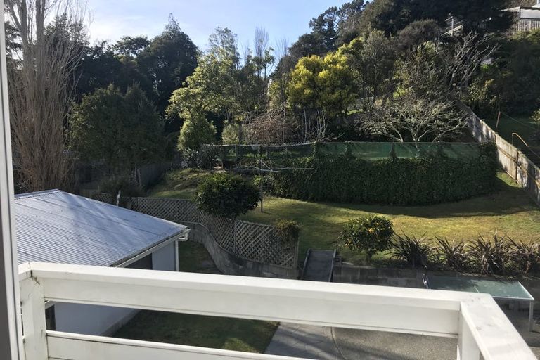 Photo of property in 11 Blue Mountains Road, Silverstream, Upper Hutt, 5019