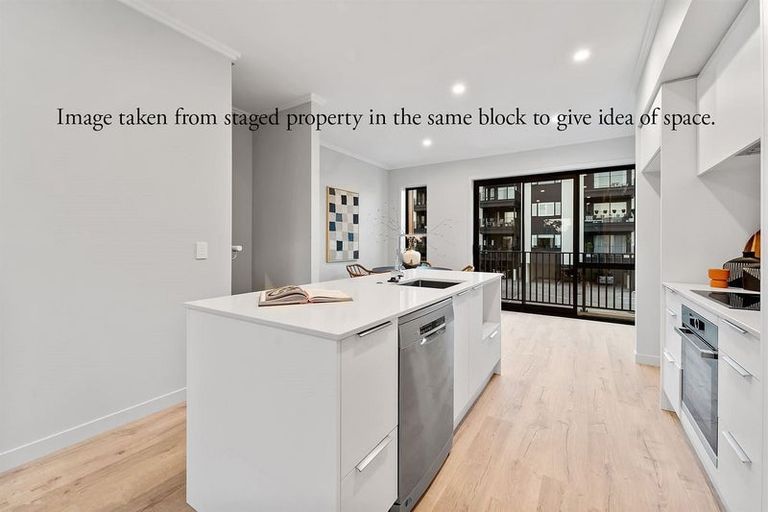 Photo of property in 20 Beach Road, Hobsonville, Auckland, 0616