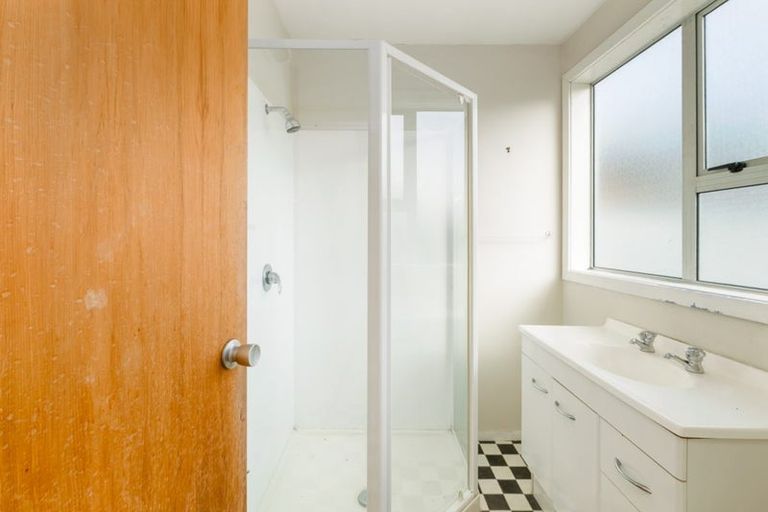 Photo of property in 117 Somerfield Street, Somerfield, Christchurch, 8024