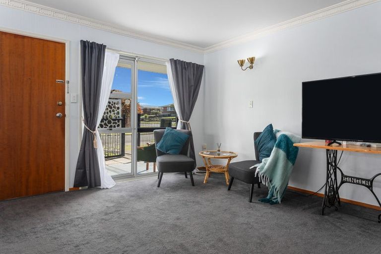 Photo of property in 1 Mary Henry Place, Whakatane, 3120