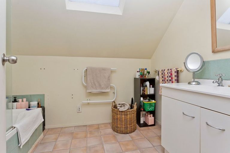 Photo of property in 12/37 Fields Parade, Oteha, Auckland, 0632