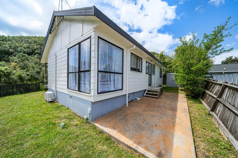 Photo of property in 2/107 Montgomery Avenue, Karori, Wellington, 6012