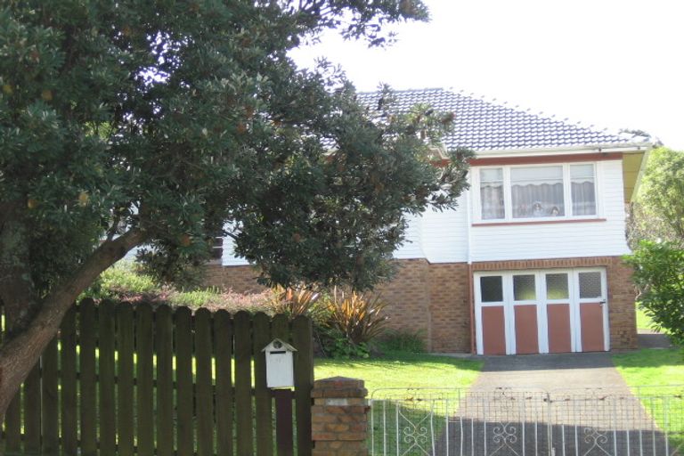 Photo of property in 9 Charles Street, Te Kamo, Whangarei, 0112