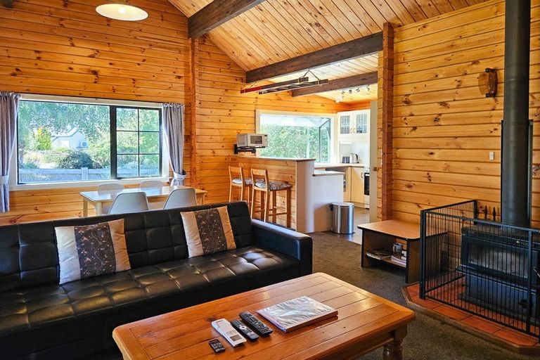 Photo of property in 21 Aorangi Crescent, Lake Tekapo, 7999