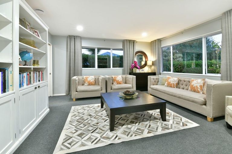 Photo of property in 6 Blue Heron Rise, Stanmore Bay, Whangaparaoa, 0932