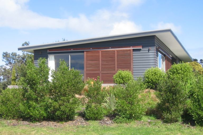 Photo of property in 8 Holiday Crescent, Mangawhai Heads, Mangawhai, 0505