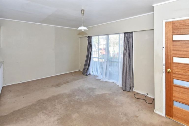 Photo of property in 1/29 Lane Road, Weymouth, Auckland, 2103