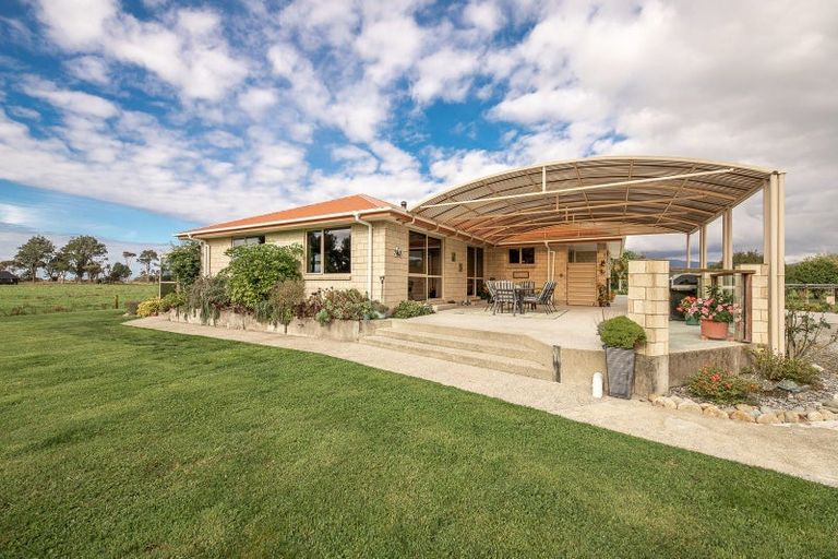 Photo of property in 294 Cape Foulwind Road, Carters Beach, Westport, 7892