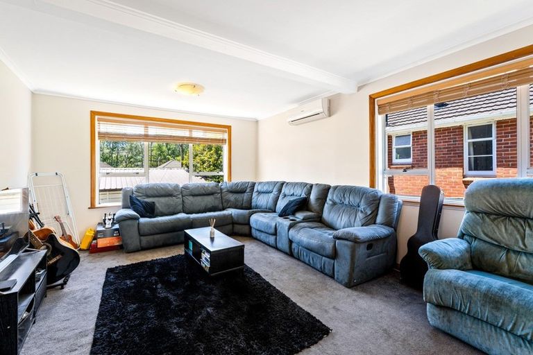 Photo of property in 226 Waddington Drive, Naenae, Lower Hutt, 5011