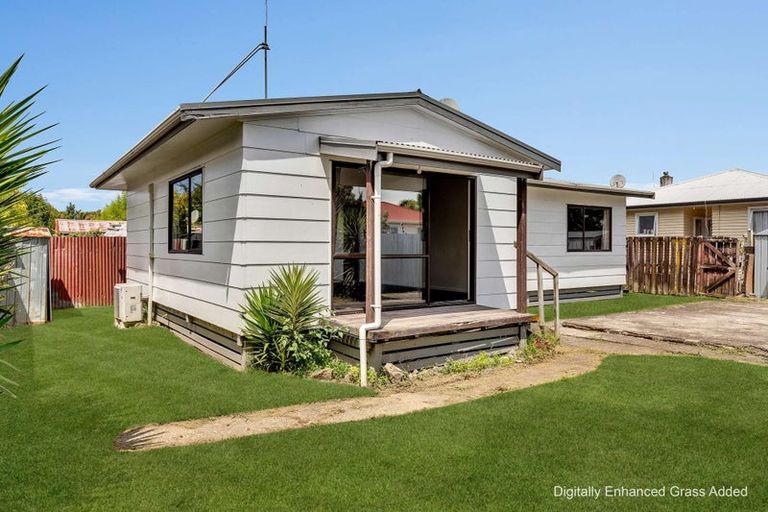 Photo of property in 2/14 John Laughton Place, Whakatane, 3120