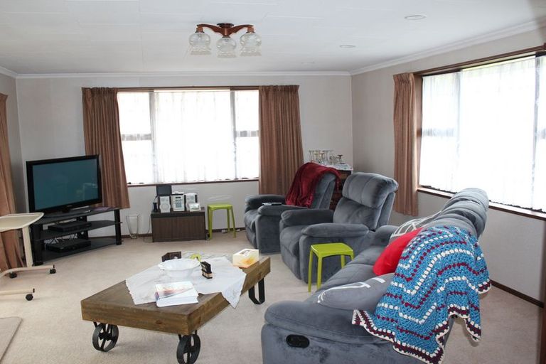 Photo of property in 43 Walbrook Crescent, Oamaru North, Oamaru, 9400