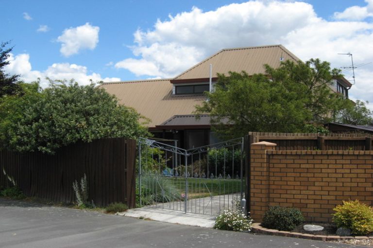 Photo of property in 26 Nepal Place, Burnside, Christchurch, 8053