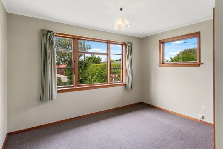Photo of property in 69 Epsom Road, Sockburn, Christchurch, 8042