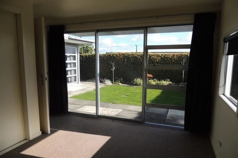 Photo of property in 84b Charles Street, Westshore, Napier, 4110