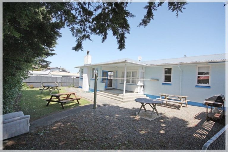 Photo of property in 169 Seabury Avenue, Foxton Beach, Foxton, 4815