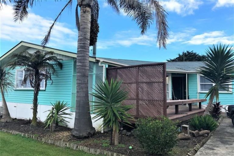 Photo of property in 31 Evans Road, Weymouth, Auckland, 2103