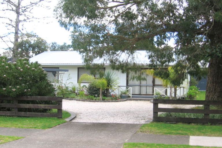 Photo of property in 5 Pauanui Beach Road, Pauanui, Hikuai, 3579