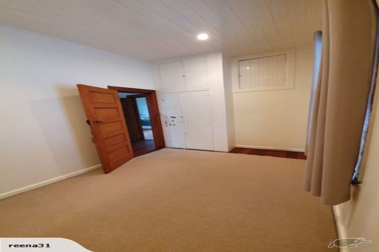 Photo of property in 27 Salek Street, Kilbirnie, Wellington, 6022