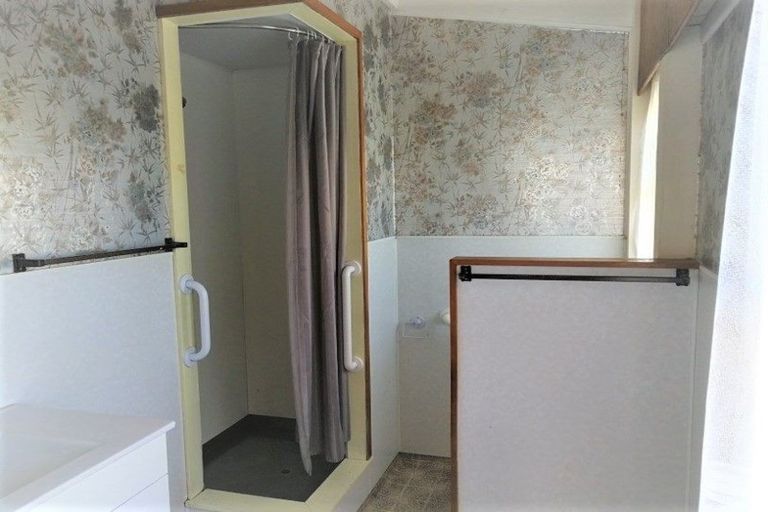 Photo of property in 23 Tawatawa Street, Long Bay, Auckland, 0630