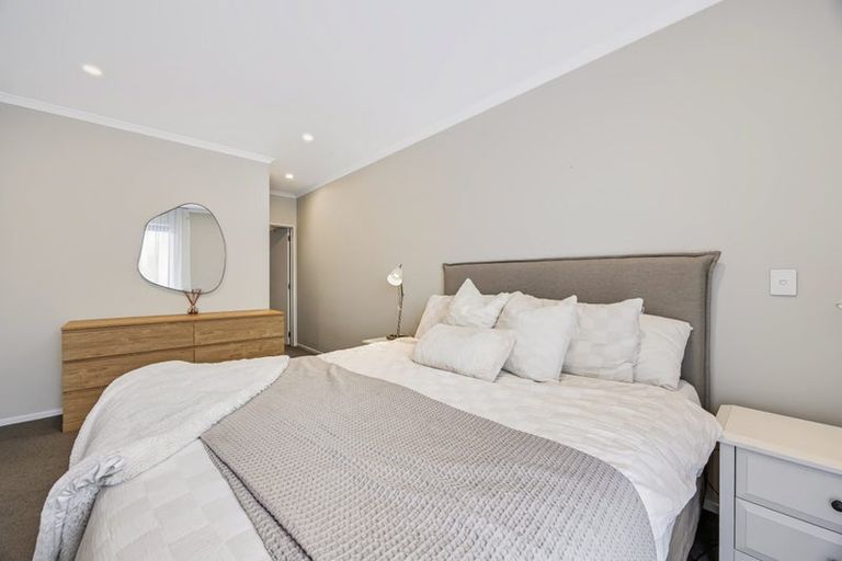 Photo of property in 35 Roundel Crescent, Whenuapai, Auckland, 0618