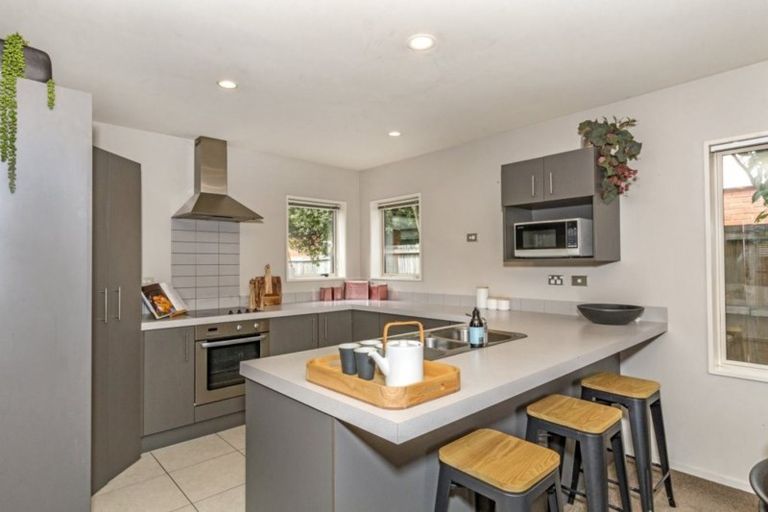 Photo of property in 21 Cadogan Street, Sydenham, Christchurch, 8023