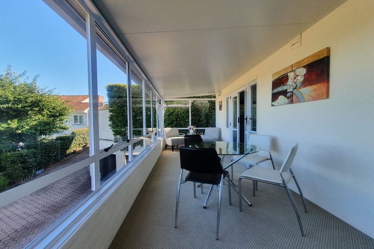Photo of property in 28 Landscape Road, Mount Eden, Auckland, 1024