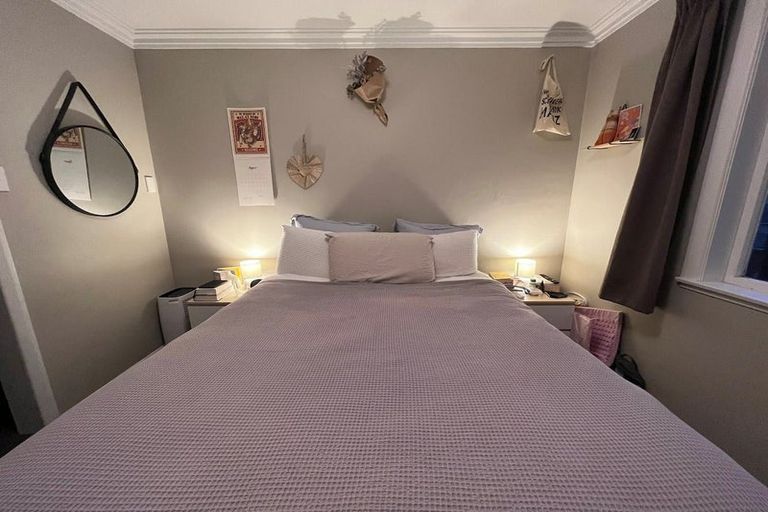 Photo of property in 8 Anderson Terrace, Mount Cook, Wellington, 6021