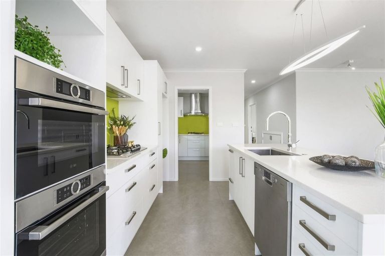 Photo of property in 18 Sheridan Street, Silverdale, Hamilton, 3216