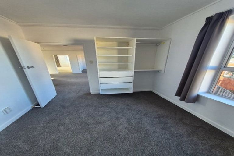 Photo of property in 102 Harbour Terrace, North Dunedin, Dunedin, 9016