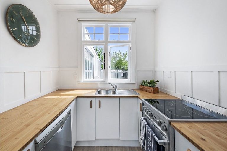 Photo of property in 16 Broadway Avenue, Waikuku Beach, 7473