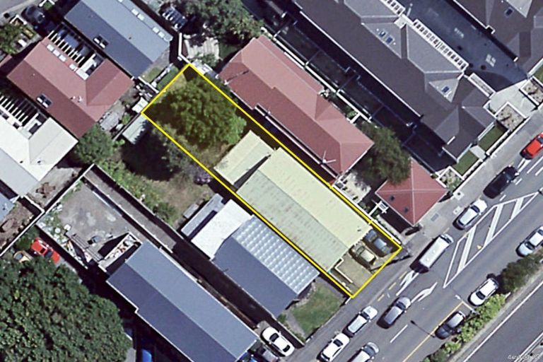 Photo of property in 102 Tinakori Road, Thorndon, Wellington, 6011