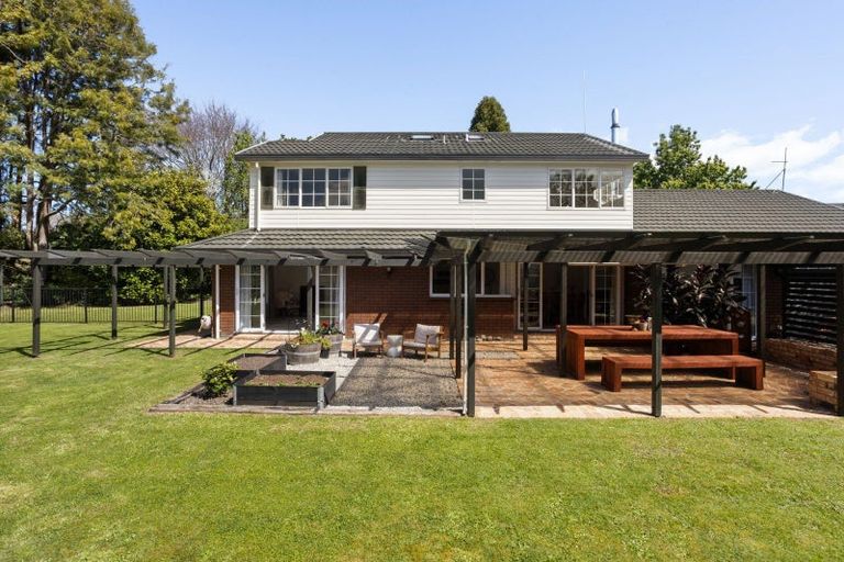Photo of property in 1 Grace Avenue, Leamington, Cambridge, 3432