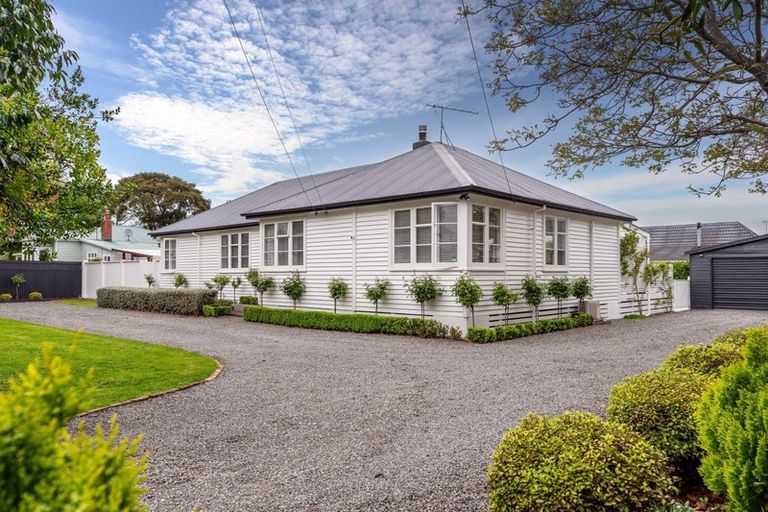 Photo of property in 34 Park Road, Carterton, 5713