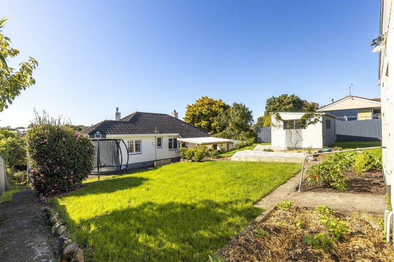 Photo of property in 8 Lynmouth Heights, Lynmouth, New Plymouth, 4310