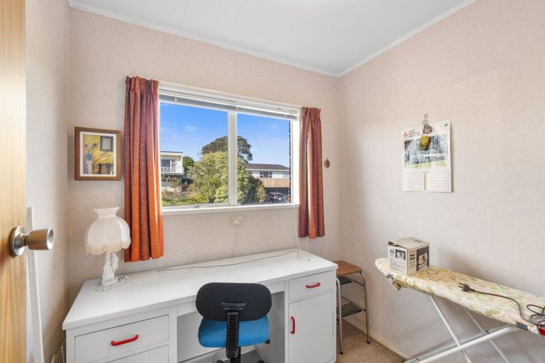 Photo of property in 32 Lancaster Street, Levin, 5510