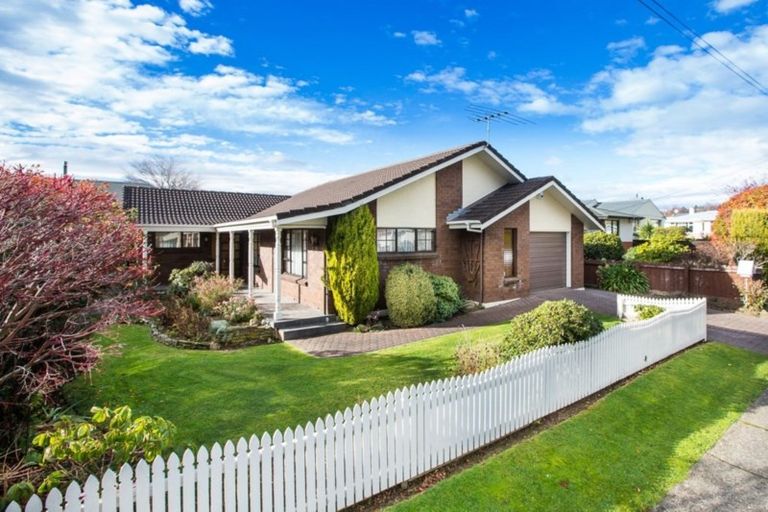 Photo of property in 25 Mcdonald Street, Mosgiel, 9024