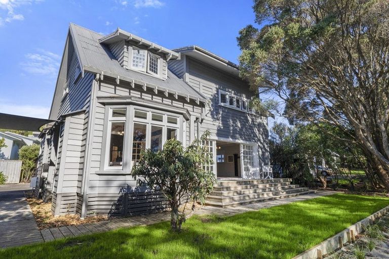 Photo of property in 18a Annandale Street, Lynmouth, New Plymouth, 4310