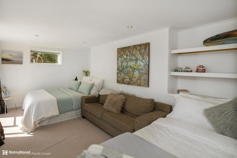 Photo of property in 154 Paku Drive, Tairua, 3508