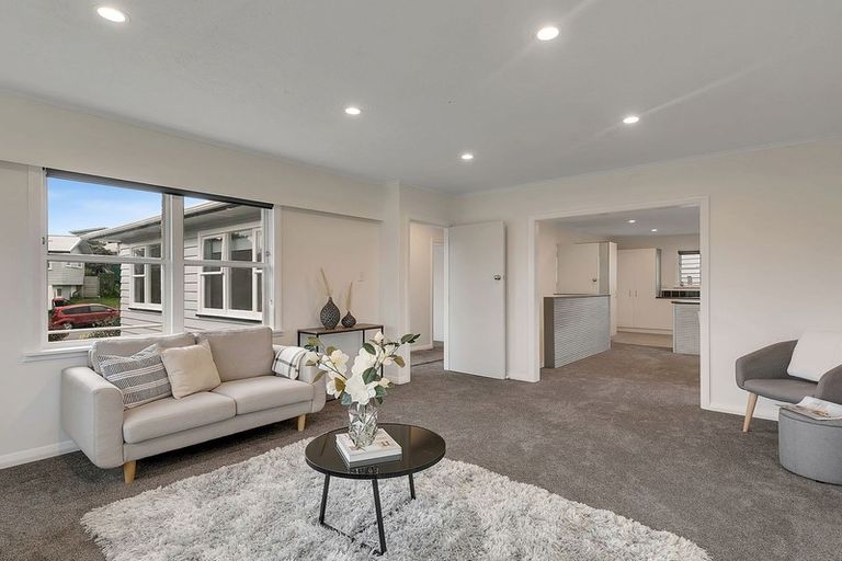 Photo of property in 48 Ernest Street, Ranui, Porirua, 5024