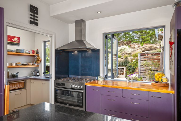 Photo of property in 10 Old Golf Course Road, Bridge Hill, Alexandra, 9320