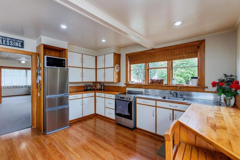 Photo of property in 83 Villa Street, Masterton, 5810