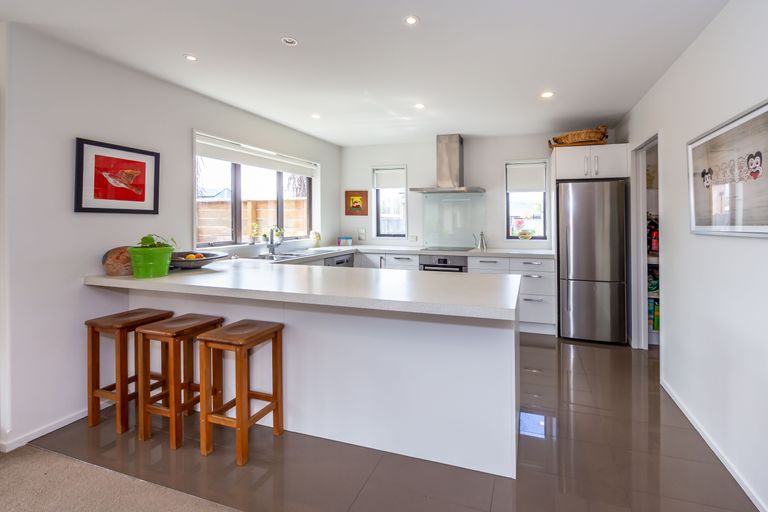 Photo of property in 3 Euphrasie Drive, Aidanfield, Christchurch, 8025