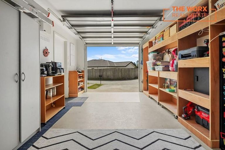 Photo of property in 5 Sauterne Road, Kumeu, 0810