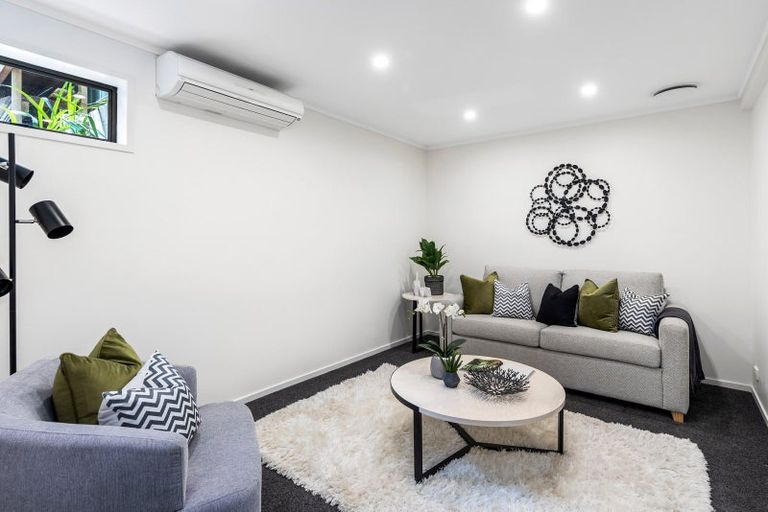 Photo of property in 68 Woodfern Crescent, Titirangi, Auckland, 0604