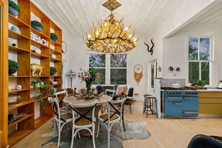 Photo of property in 20 Hebe Place, Birkenhead, Auckland, 0626