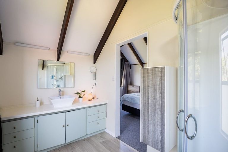 Photo of property in 288e Mangorei Road, Merrilands, New Plymouth, 4312