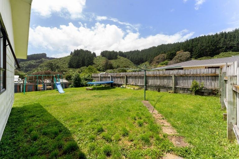 Photo of property in 18 Ruahine Street, Paraparaumu, 5032