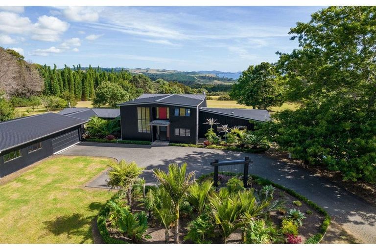 Photo of property in 19 Cavalli View Road, Kaeo, Kerikeri, 0295