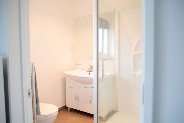 Photo of property in 12 Stonebridge Lane, Oxford, 7430