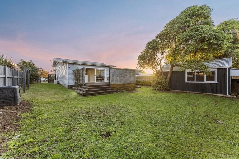 Photo of property in 34 David Street, Westown, New Plymouth, 4310